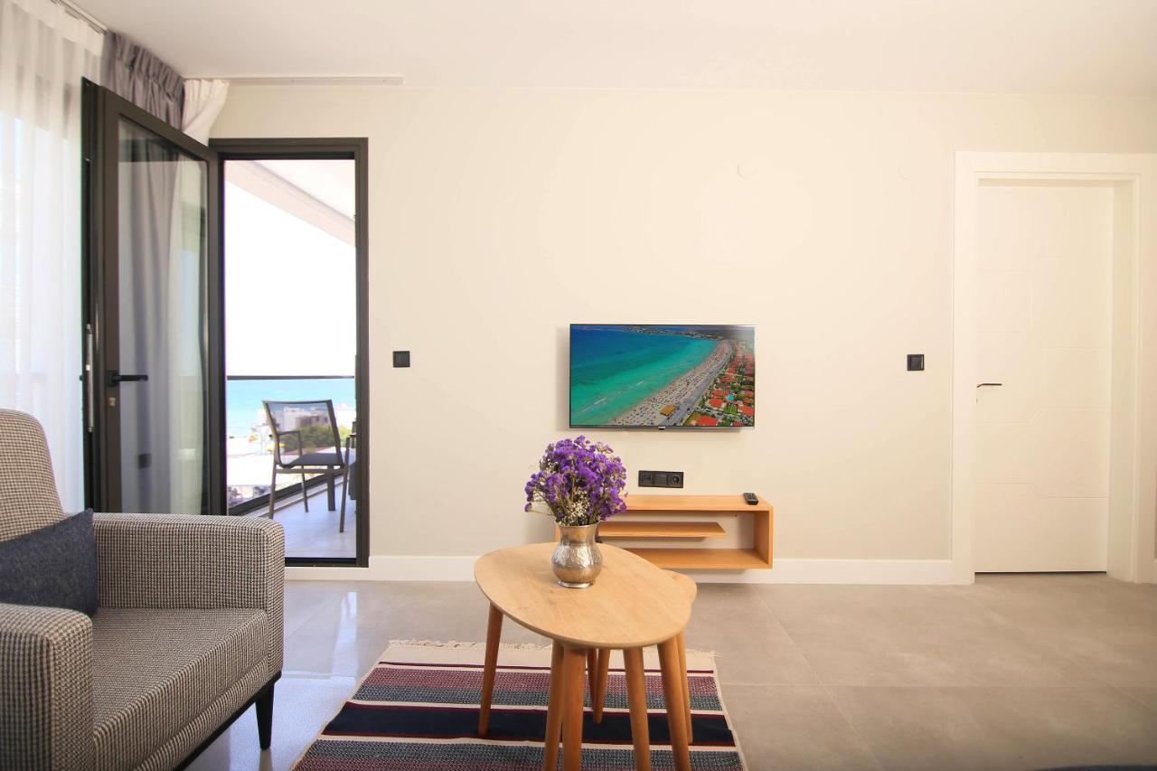 Krem Marin Otel เซสเม ภายนอก รูปภาพ